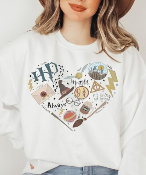 Pottery Witch Heart Valentine Harry Potter Universal Studios Sweatshirt