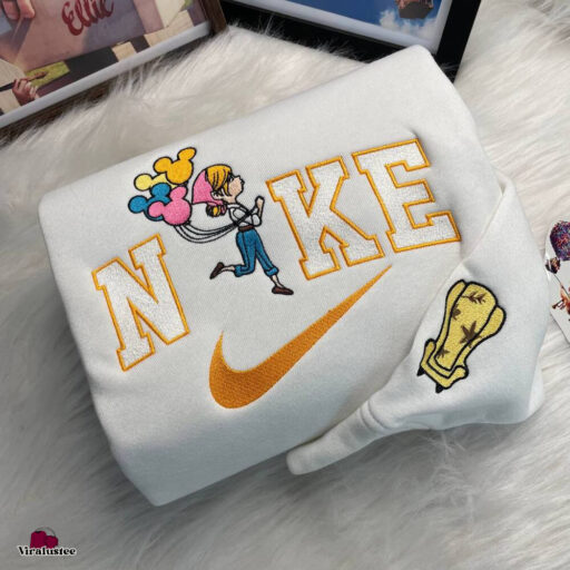 Cute Up Movie Carl And Ellie Nike Embroidered Sweatshirts, Nike Embroidery Matching Sweatshirts