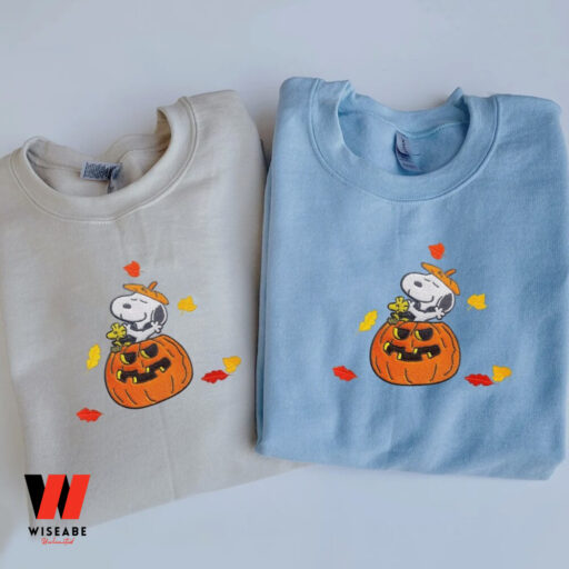 Embroidered Snoopy Dog Halloween Pumpkin Sweatshirt, Hug Fall Halloween, Halloween Cartoon Dog shirt