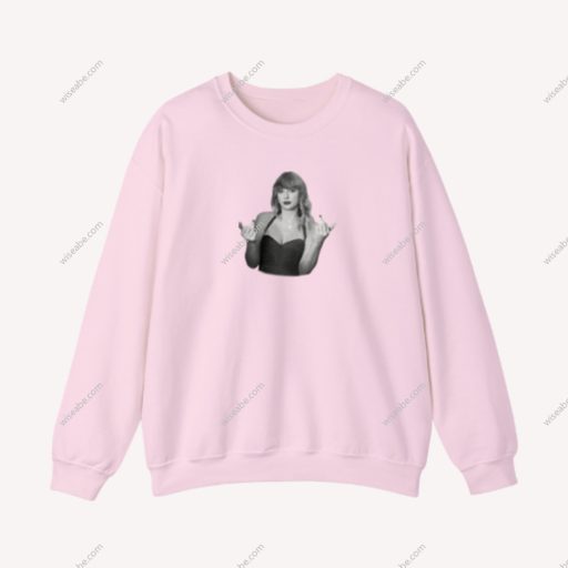 Taylor Swift Beauty T-shirt