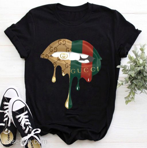 Wiseabe Lips shirt,lip gucci, gucci lip, Shirt For Men Women, Fashion Shirts