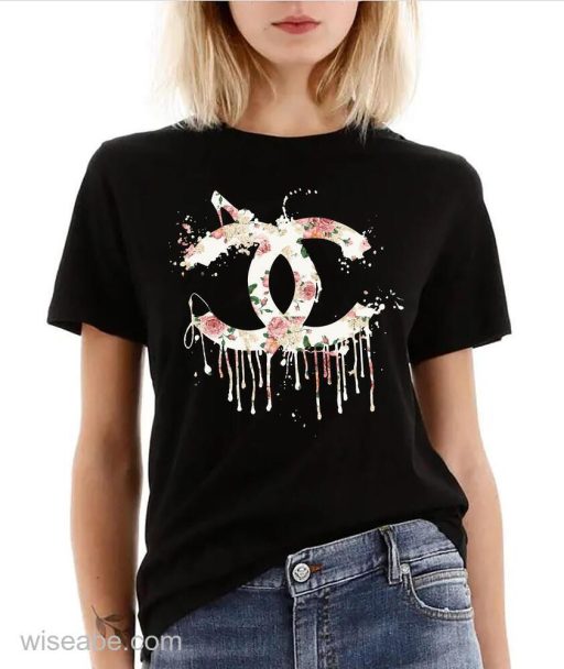 Wiseabe  White Rose Chanel Drip Logo Womens T Shirt, Great Mothers Day Gifts