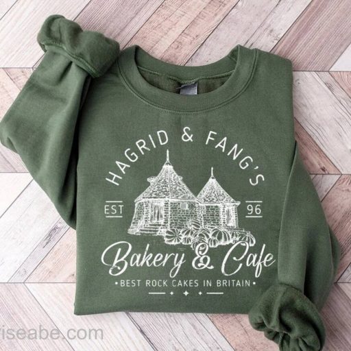 Wiseabe Hagrid & Fang’s Bakery Cafe Sweatshirt, Magic Harry Fall Sweatshirt, HP Fan Gift, Potterhead Gift, Cheap Halloween Shirt