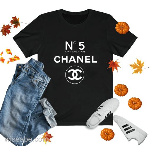 Wiseabe No5 Chanel Logo Limited Edition T-shirt, Cheap Chanel Shirt For Fashioned Women