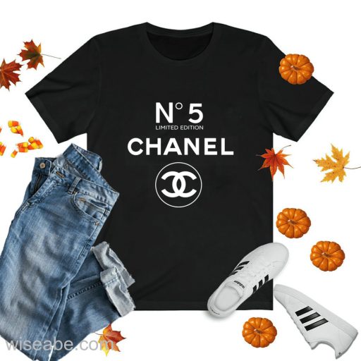 Wiseabe No5 Chanel Logo Limited Edition T-shirt, Cheap Chanel Shirt For Fashioned Women