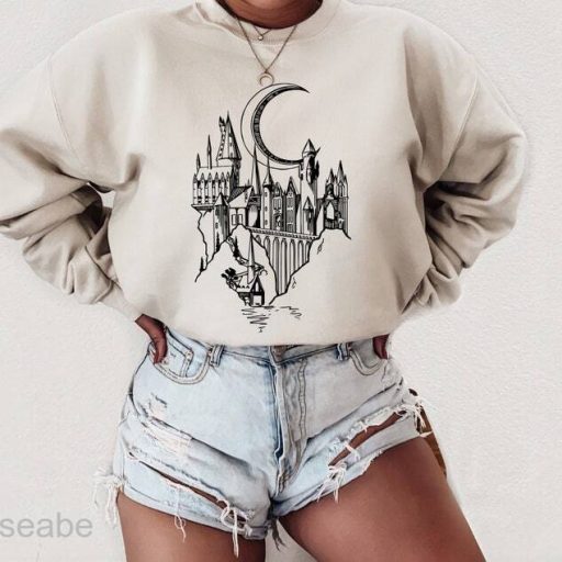 VIntage Hogwarts School Castle Harry Potter Crew Neck Sweatshirt, Harry Potter Merchandise