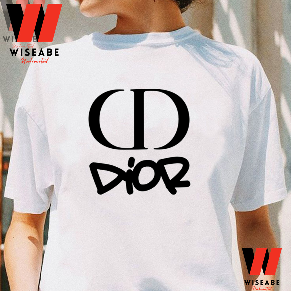 TShirt Dior Cổ Bo Tam Giác