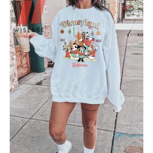 Vintage Disneyland Christmas Est 1995 California Sweatshirt 