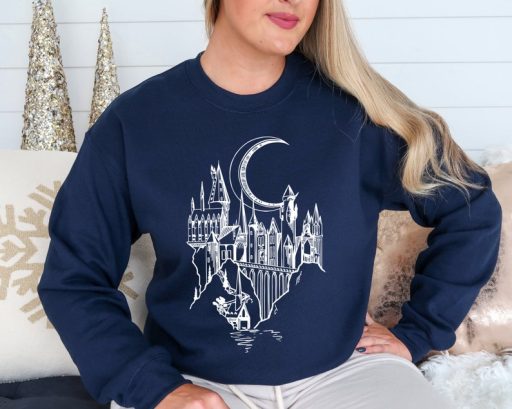 VIntage Hogwarts School Castle Harry Potter Crew Neck Sweatshirt, Harry Potter Merchandise