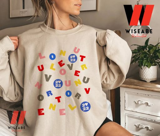 Vintage Love On Tour 2022 Concert Harry Styles Sweatshirt