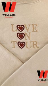 Vintage Harry Styles Love On Tour Concert Embroidered Sweatshirt