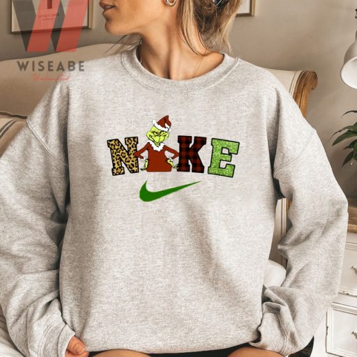 nike christmas sweatshirt 27