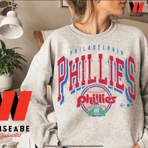 Vintage NBA Basketball Playoff Philadelphia 76ers Shirt Women’s