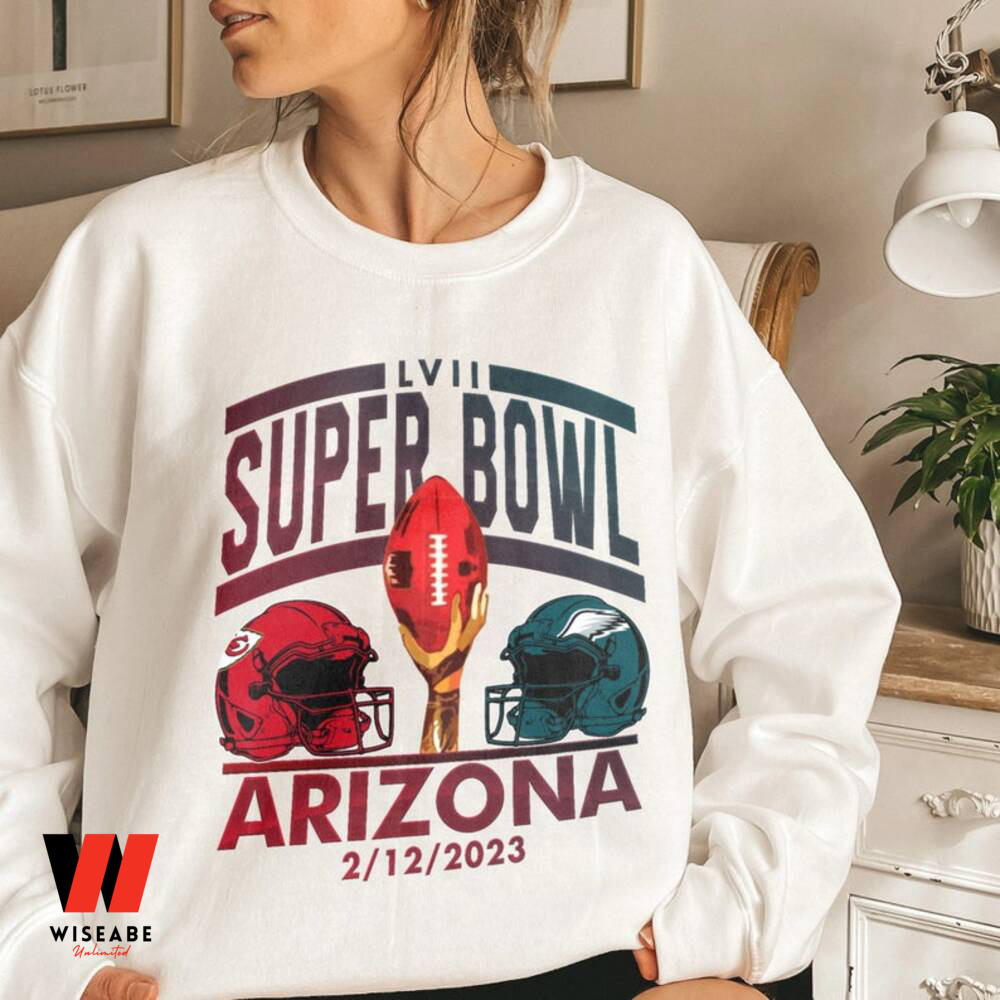 Retro Super Bowl LVII Between Philadelphia Eagles And Kansas City Chiefs  2023 Crewneck Sweatshirt - Wiseabe Apparels