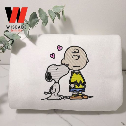 Cheap Embroidered Charlie Brown And Snoopy Peanuts Sweatshirt