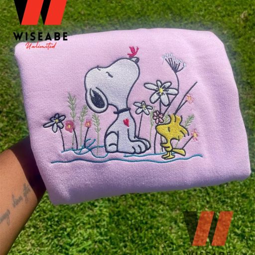 Unique Embroidered Snoopy And Woodstock Flowers Peanuts Sweatshirt