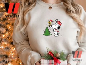 Cheap Xmas Tree Woodstock And Snoopy Christmas Sweatshirt