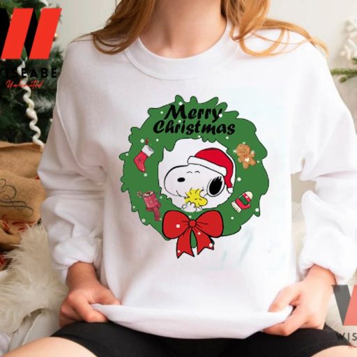 Unique Christmas Wreath With Snoopy And Woodstock Peanuts Sweatshirt