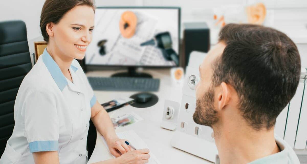 Tips Sebelum Anda Memilih Alat Bantu Dengar Yang Tepat Tips Sebelum Anda Memilih Alat Bantu Dengar Yang Tepat