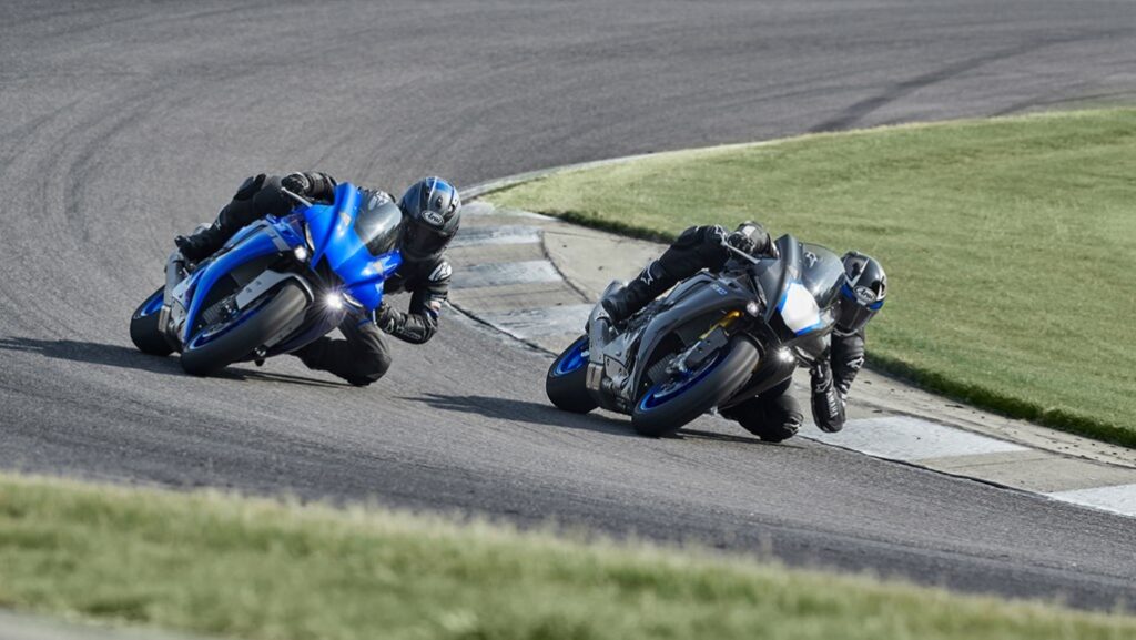 Yamaha Unveils The New 2020 Yzf-r1 And Yzf-r1m