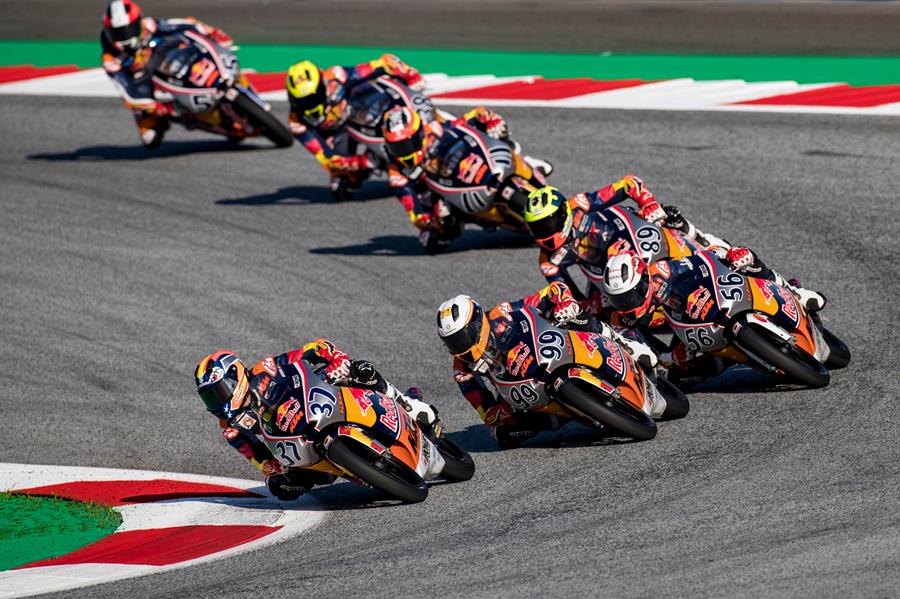 Home race start for the 2020 Rookies Cup season