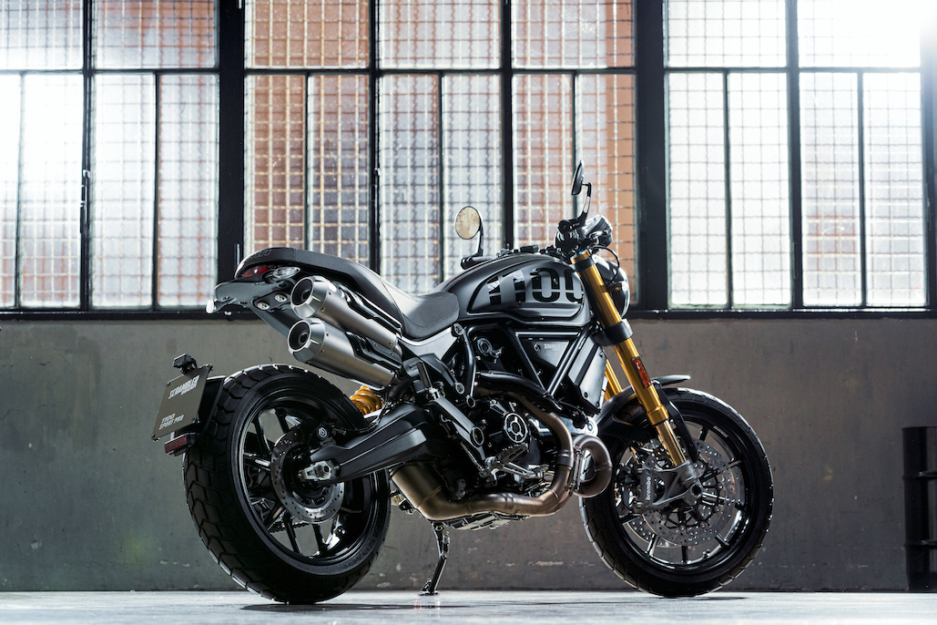 New Scrambler Ducati 1100: Just PROs