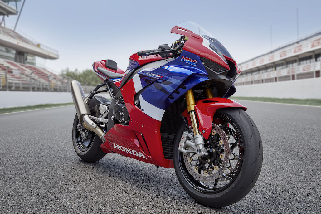 Pirelli DIABLO™ Supercorsa SP chosen as original equipment for the new CBR1000RR-R Fireblade