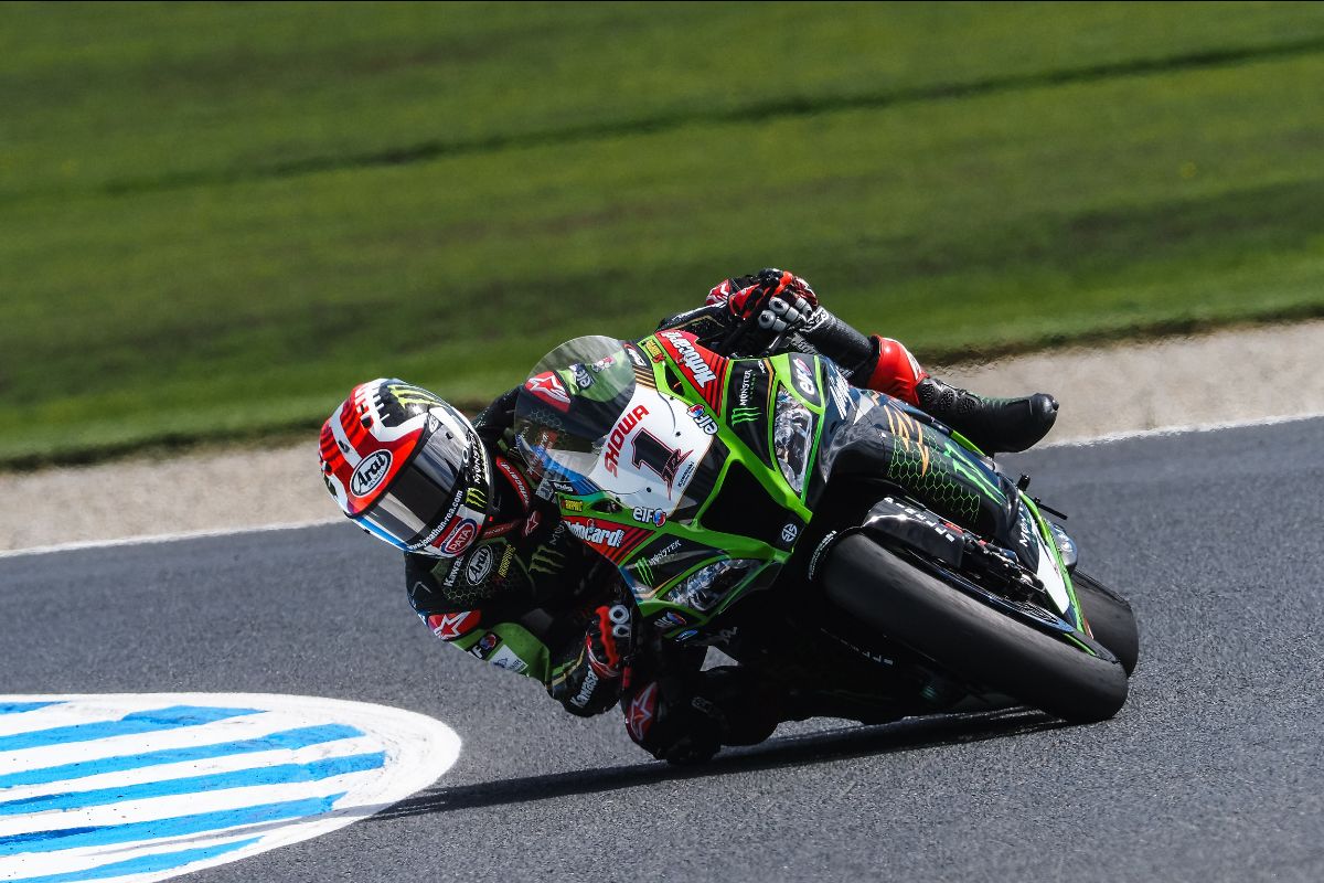 Rea edges Baz as Phillip Island Official Test ends with a flurry