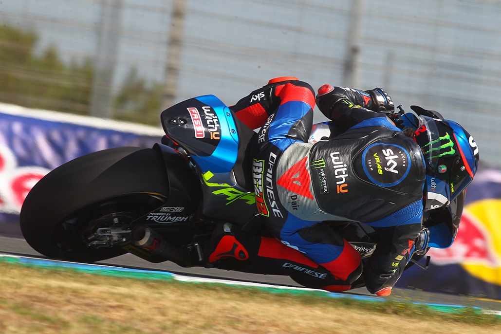 Bezzecchi, Nagashima and Navarro covered by a tenth on Day 1