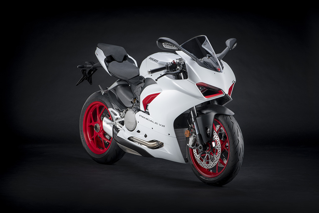 “The Red Essence. In white”: new livery for the Ducati Panigale V2