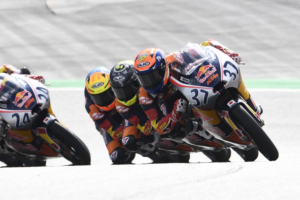 Acosta against the newcomers in Red Bull Ring 2