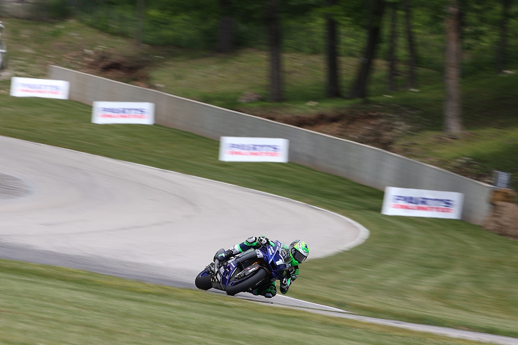 Beaubier On Top Of HONOS Superbike After Opening Day At PittRace