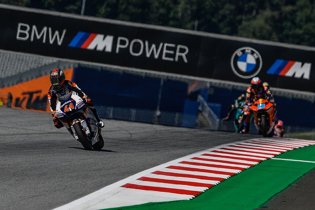 Canet clinches maiden Moto2 pole in Styria