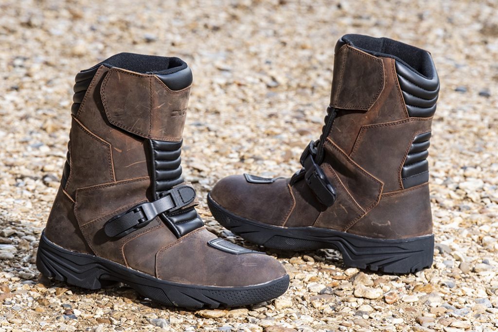 Duchinni Sierra Adventure Sport Boots