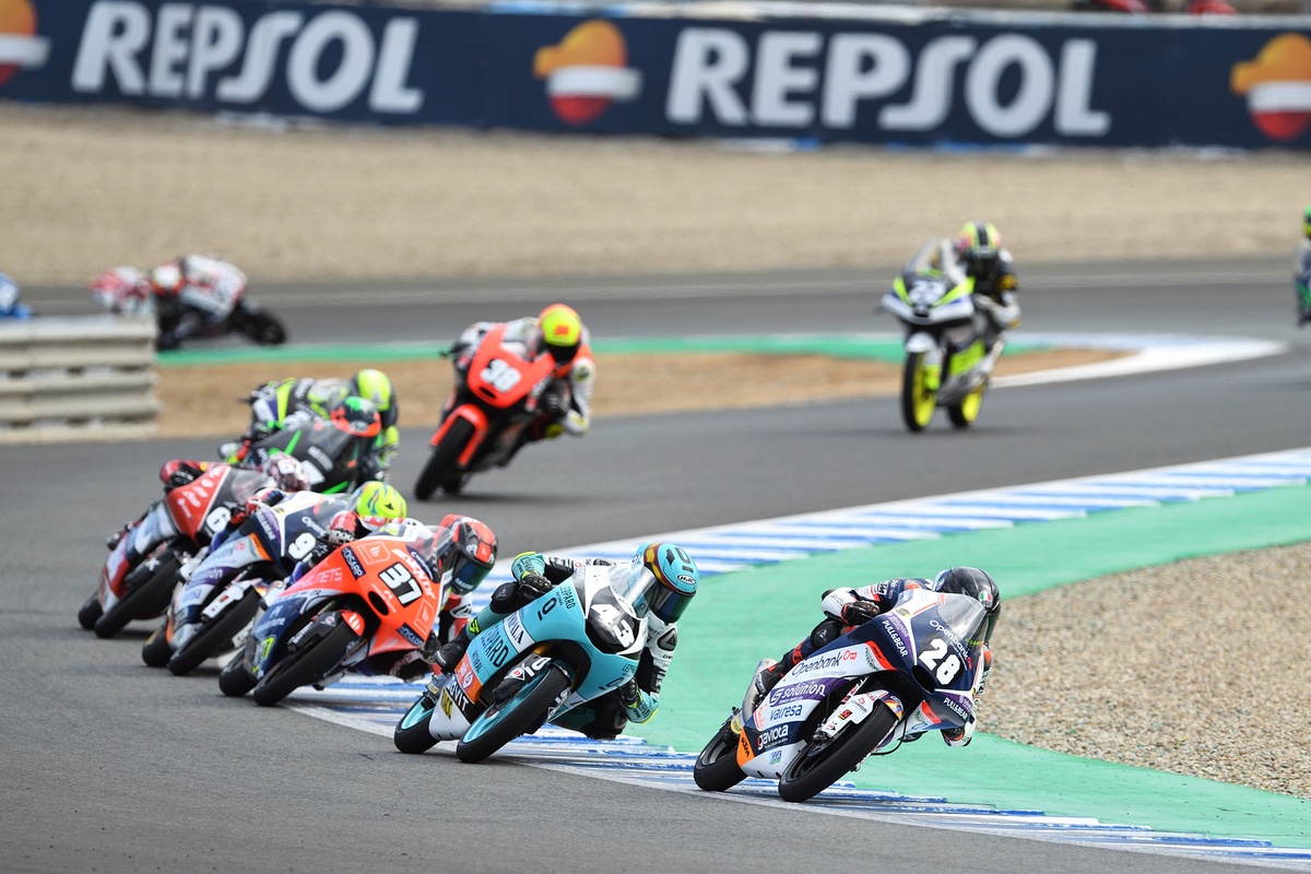 New winners in Moto3 & HETC, Montella unbeaten