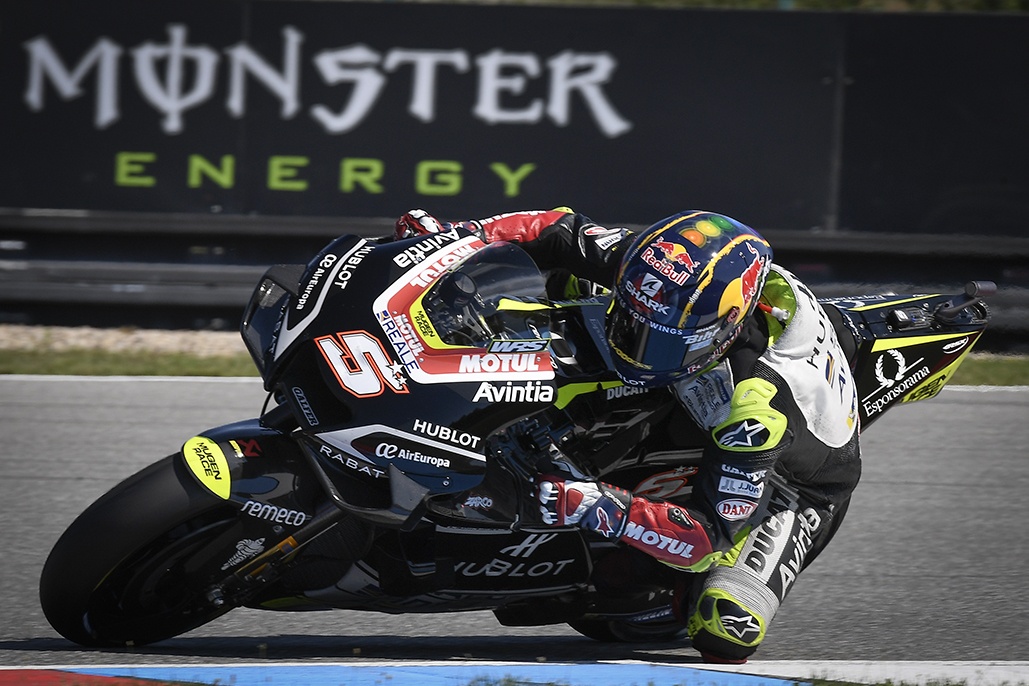 Zarco takes a stunning pole position to lead French 1-2 in Czechia