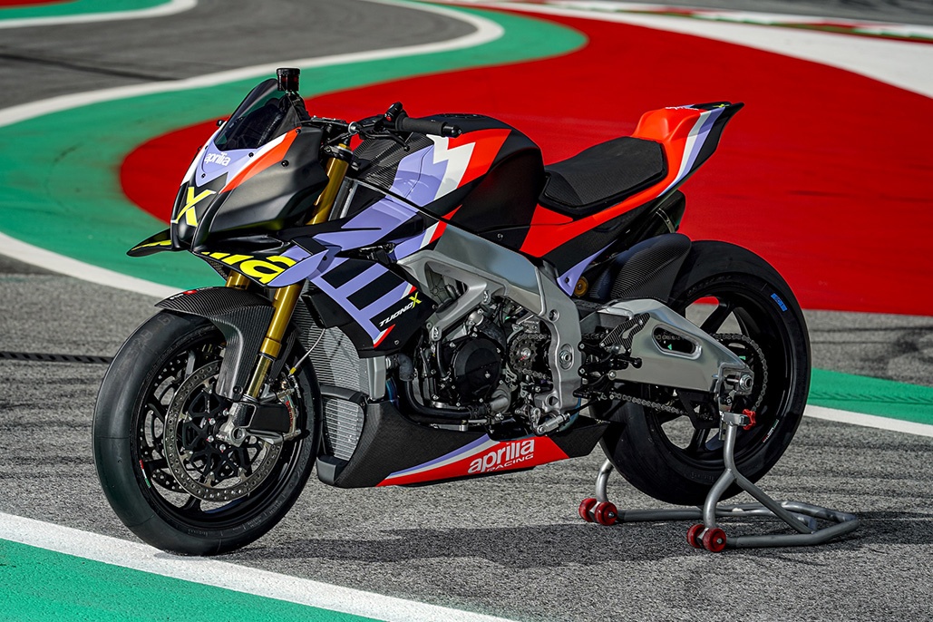 Aprilia Tuono V4 X