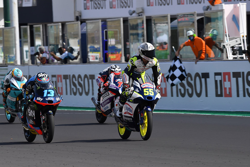 Fenati fights through to make history at Misano