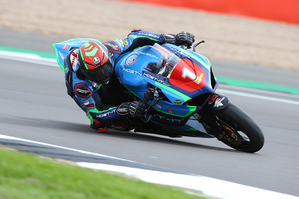 Josh Day Takes His 5th Consecutive Ducati Cup Win At Silverstone