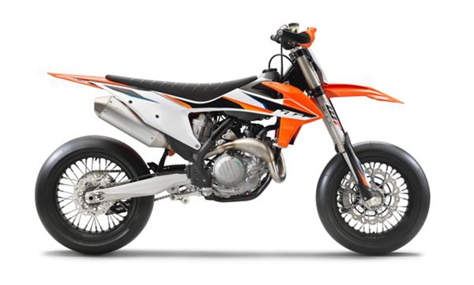 KTM 450 SMR Roars To Racetracks Again