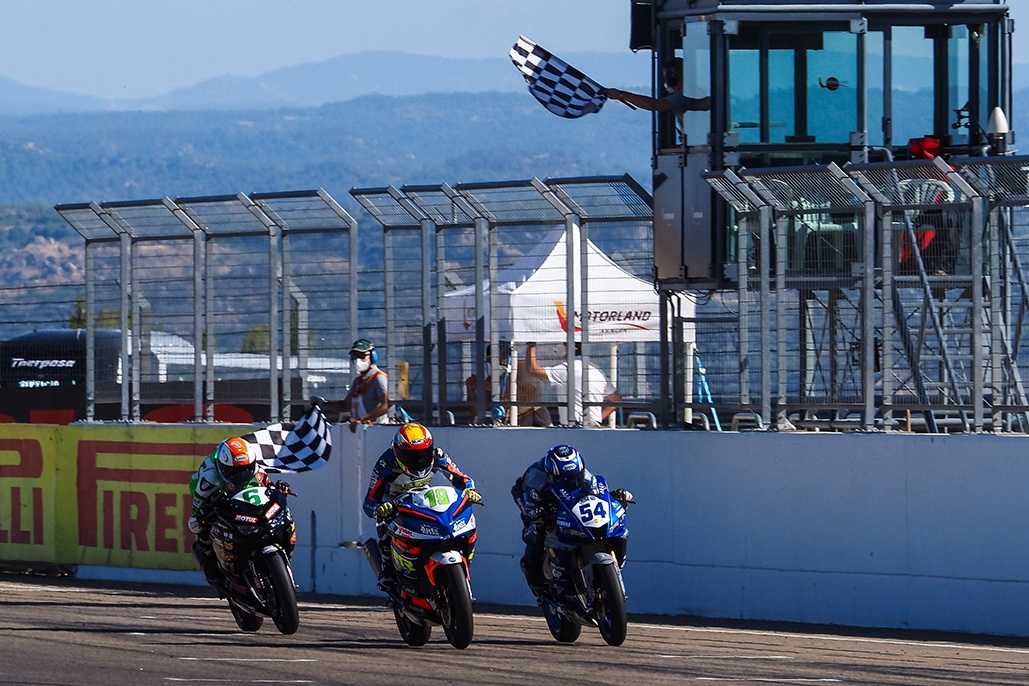 Nunez wins thrilling WorldSSP300 Race 1 in Teruel