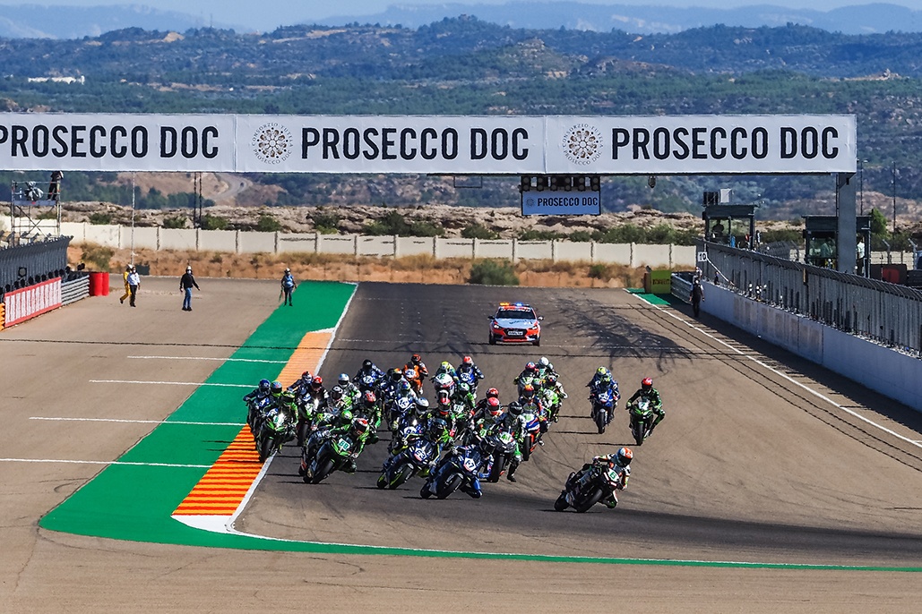 Unpredictable WorldSSP300 action heads back to MotorLand Aragon