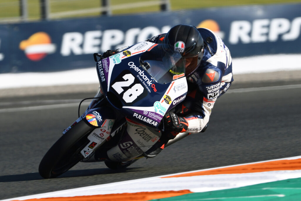 Championships won in sensational opening FIM CEV Repsol race day in Valencia