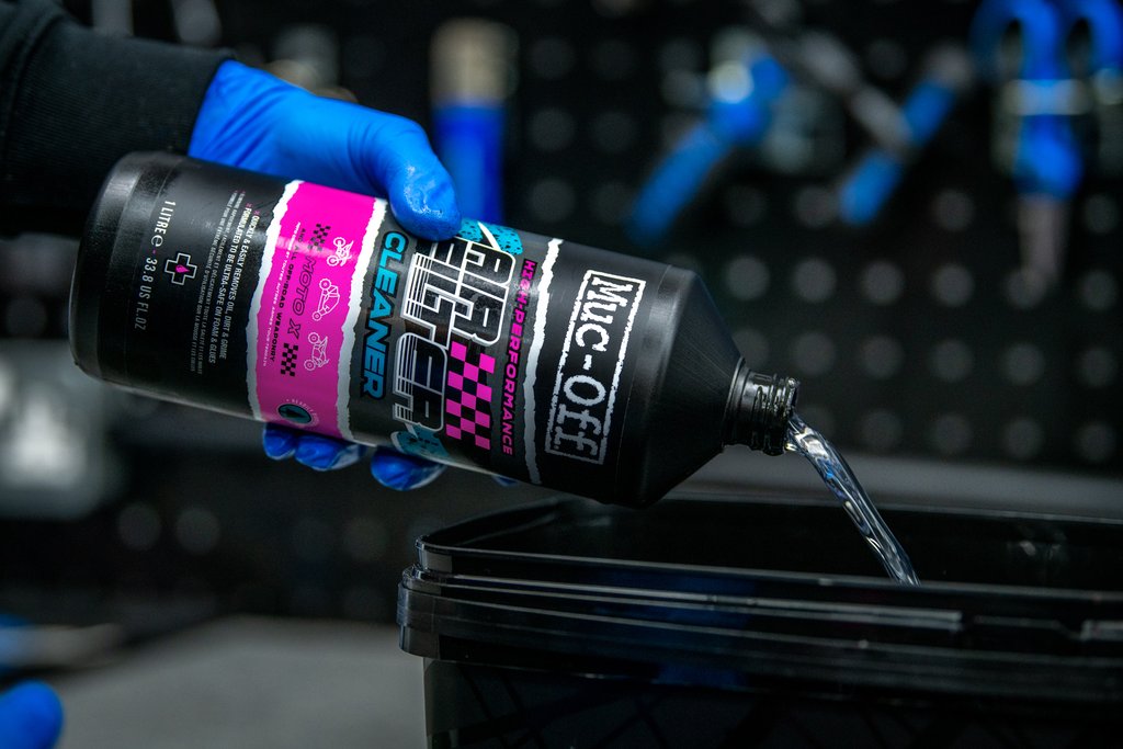 Muc Off Launches New Air Filter Cleaner And Oil Range 03