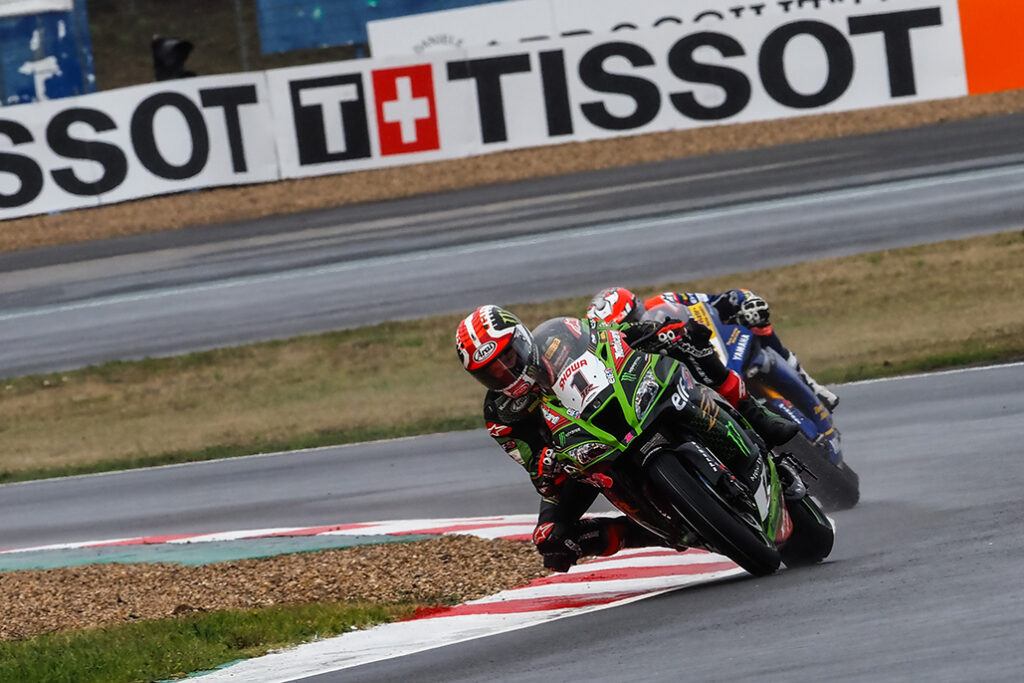 Rea holds off Baz for victory in dramatic WorldSBK Race 1