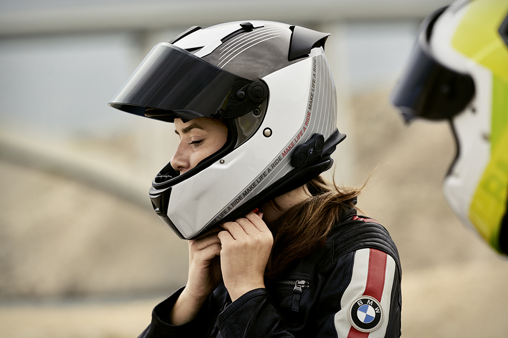 BMW Motorrad: 5 year warranty for all helmets