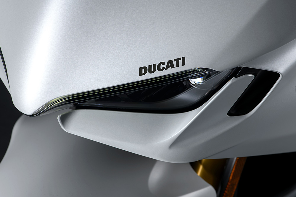 Ducati Supersport 950