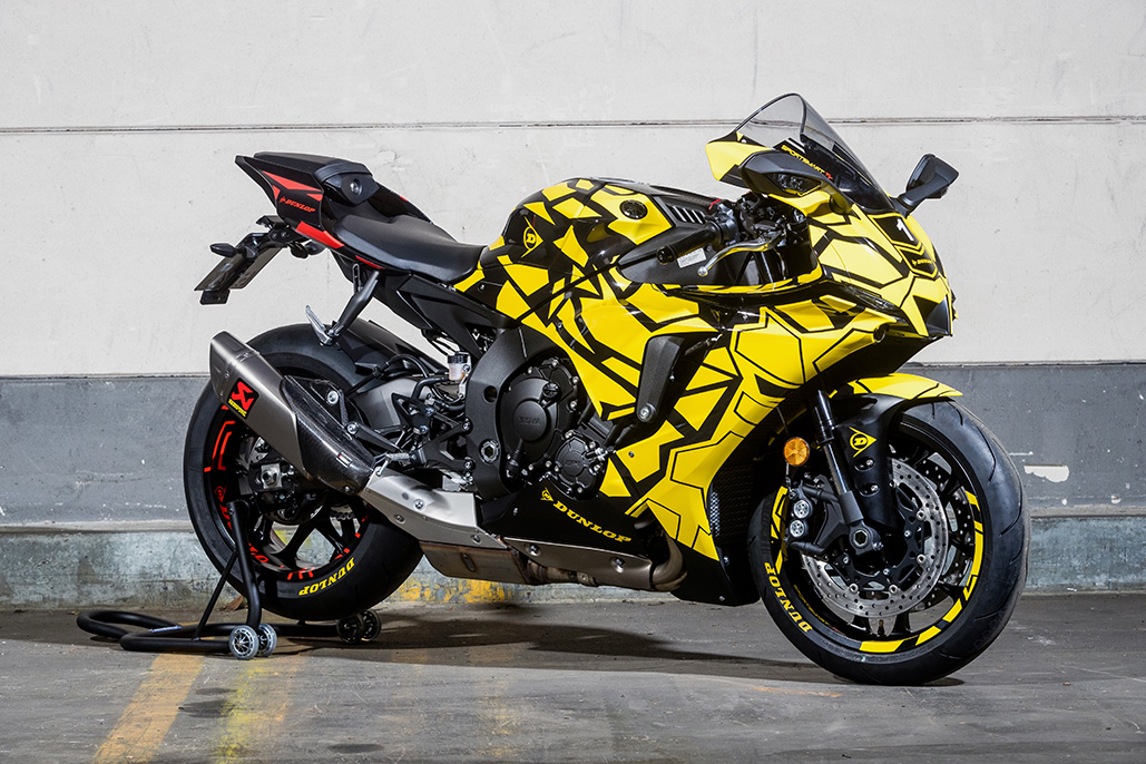 Dunlop showcase all-new tyres with a fleet of dramatically liveried bikes