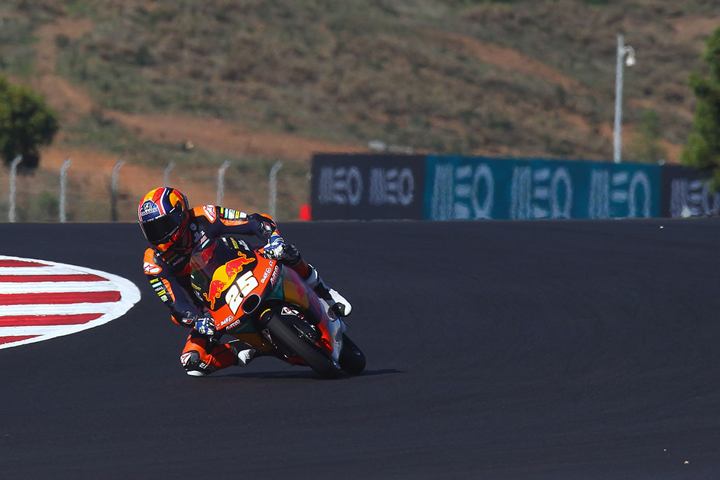 Fernandez Dominates The Field As Arenas Takes A Hard-fought Moto3™ Crown