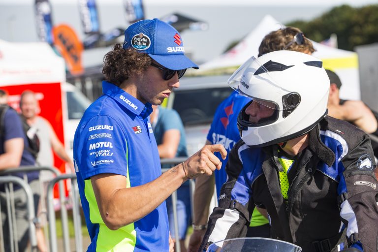 Motogp Race-winner Alex Rins Heads Star-studded Lineup Of Instructors At Silverstone For Suzuki Taster Zone